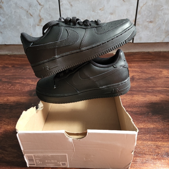 6.5 black air force 1